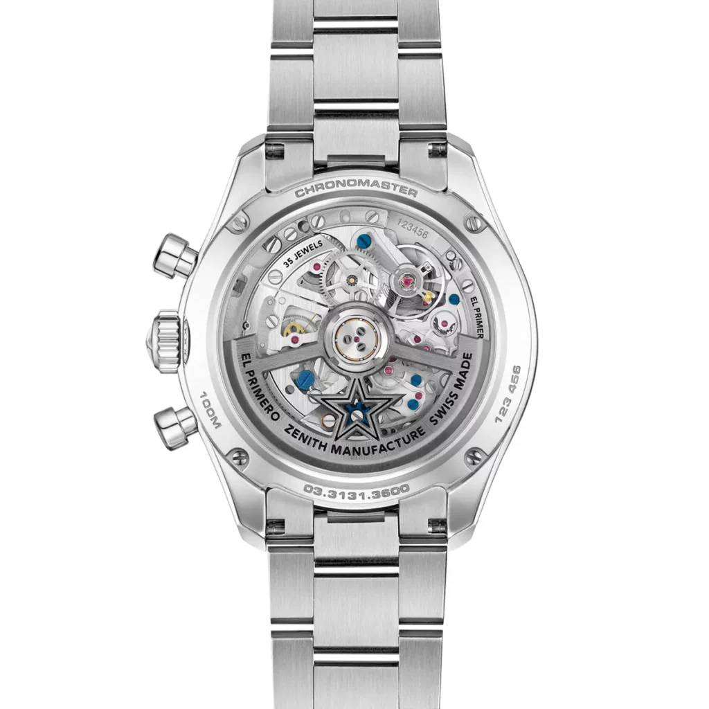 Vue à plat du fond de boîte en verre saphir de la montre Zenith Chronomaster Sport Skeleton révélant le mouvement El Primero.