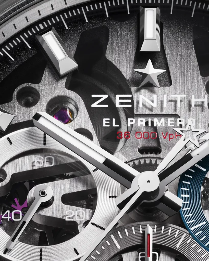 Photo macro du cadran en saphir transparent de la Zenith Chronomaster Sport Skeleton dévoilant les rubis et le mécanisme El Primero.